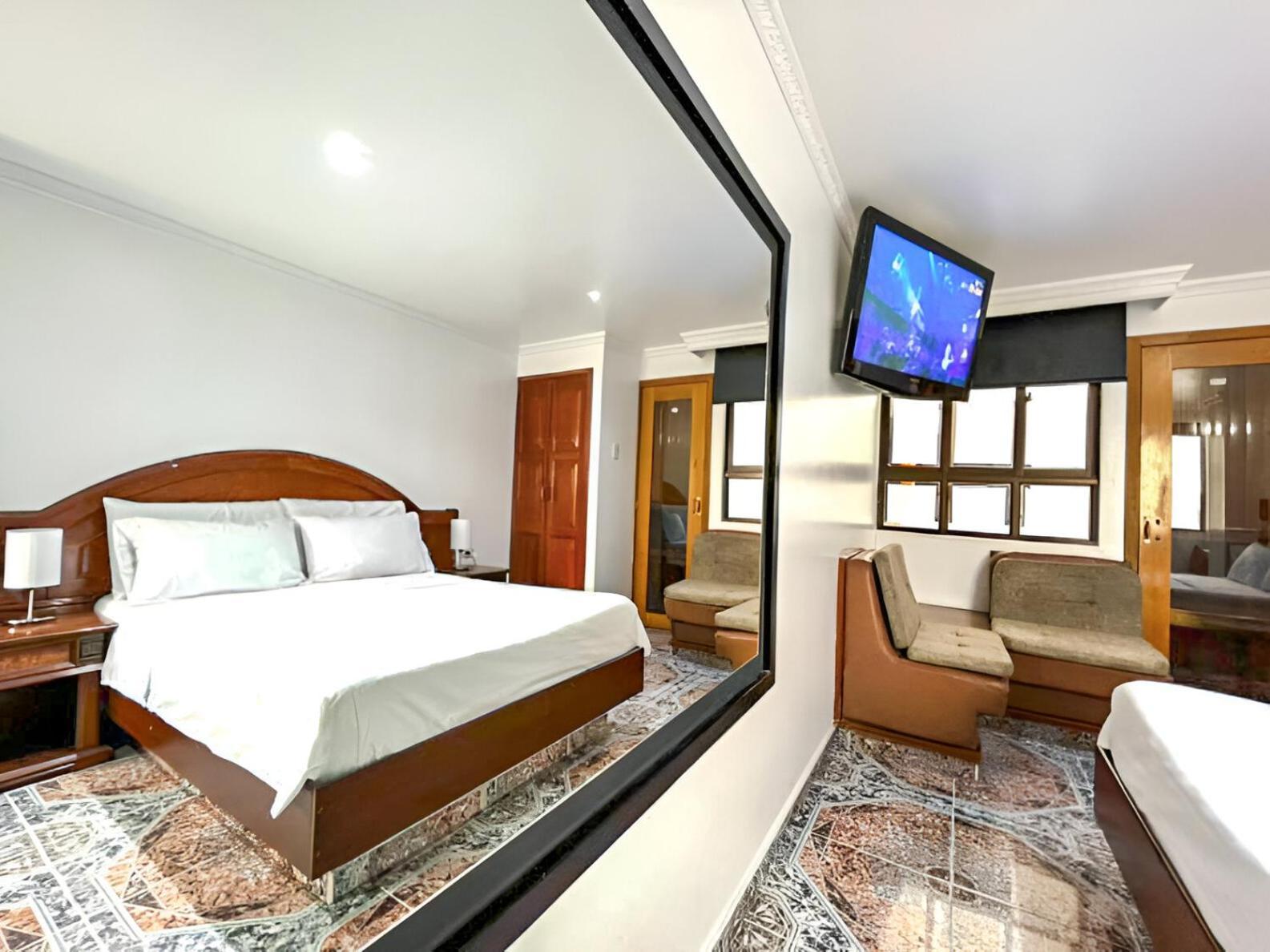 Lavid Hotel Kennedy Богота Екстериор снимка