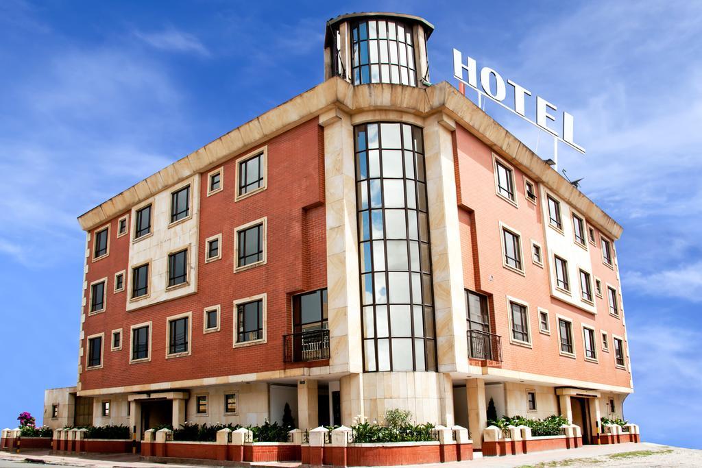 Lavid Hotel Kennedy Богота Екстериор снимка